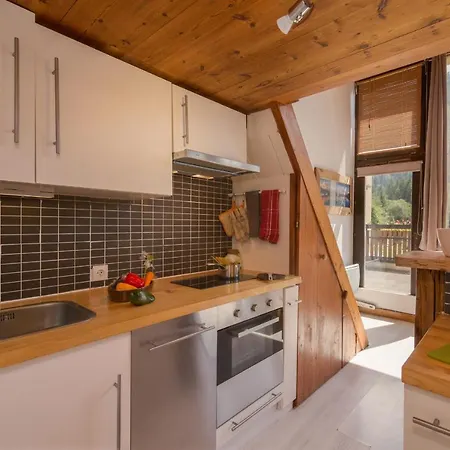 Sainte-foy-l'argentiere Sleeps 4 T669137 *